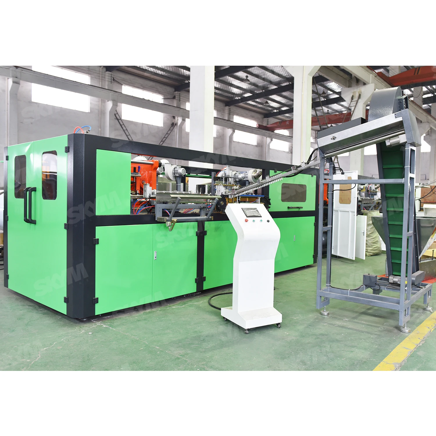 4000BPH Beverage Bottle Industrial Blow Molding Machine 11
