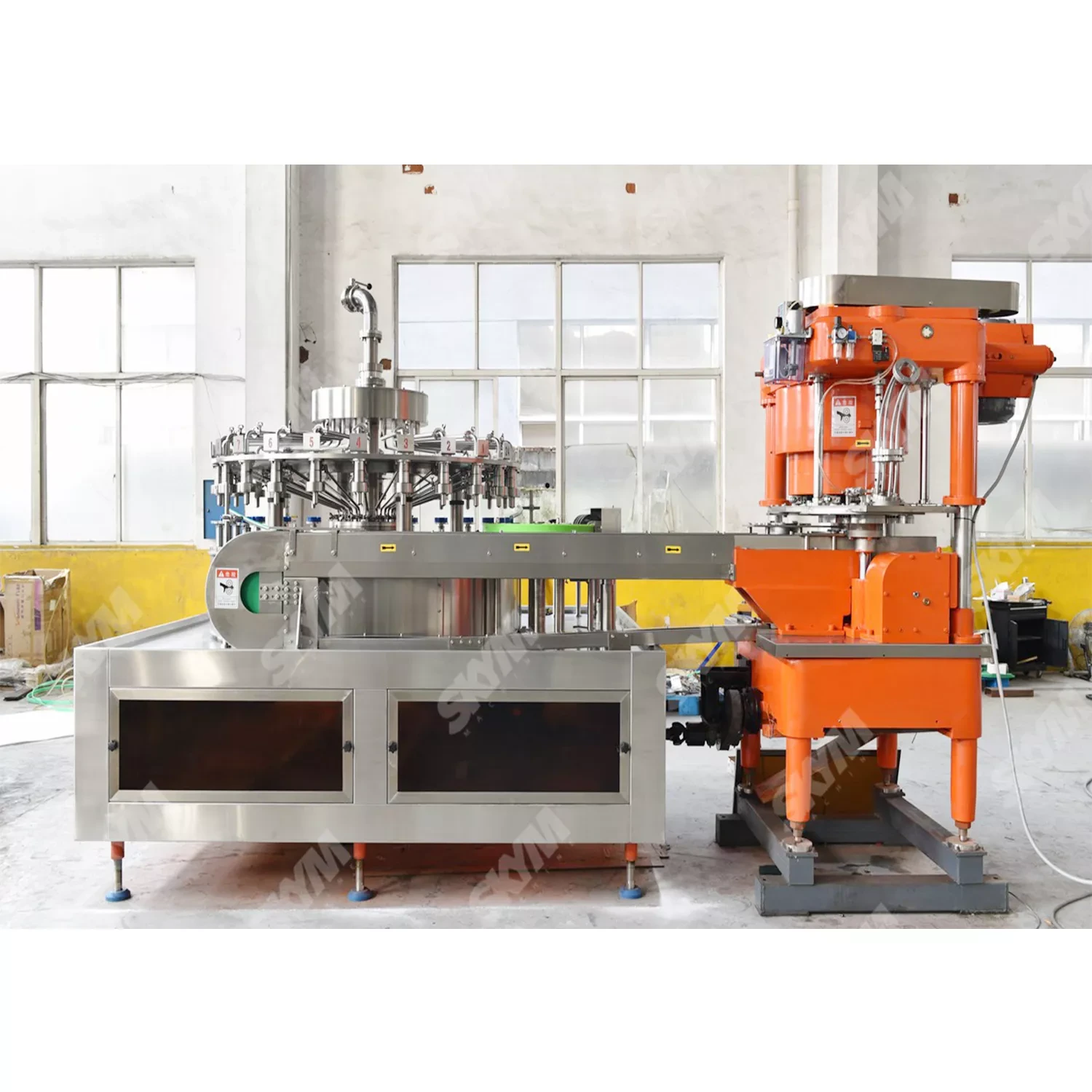 Automatic Aluminum Can Soft Drink Filling Machine 1