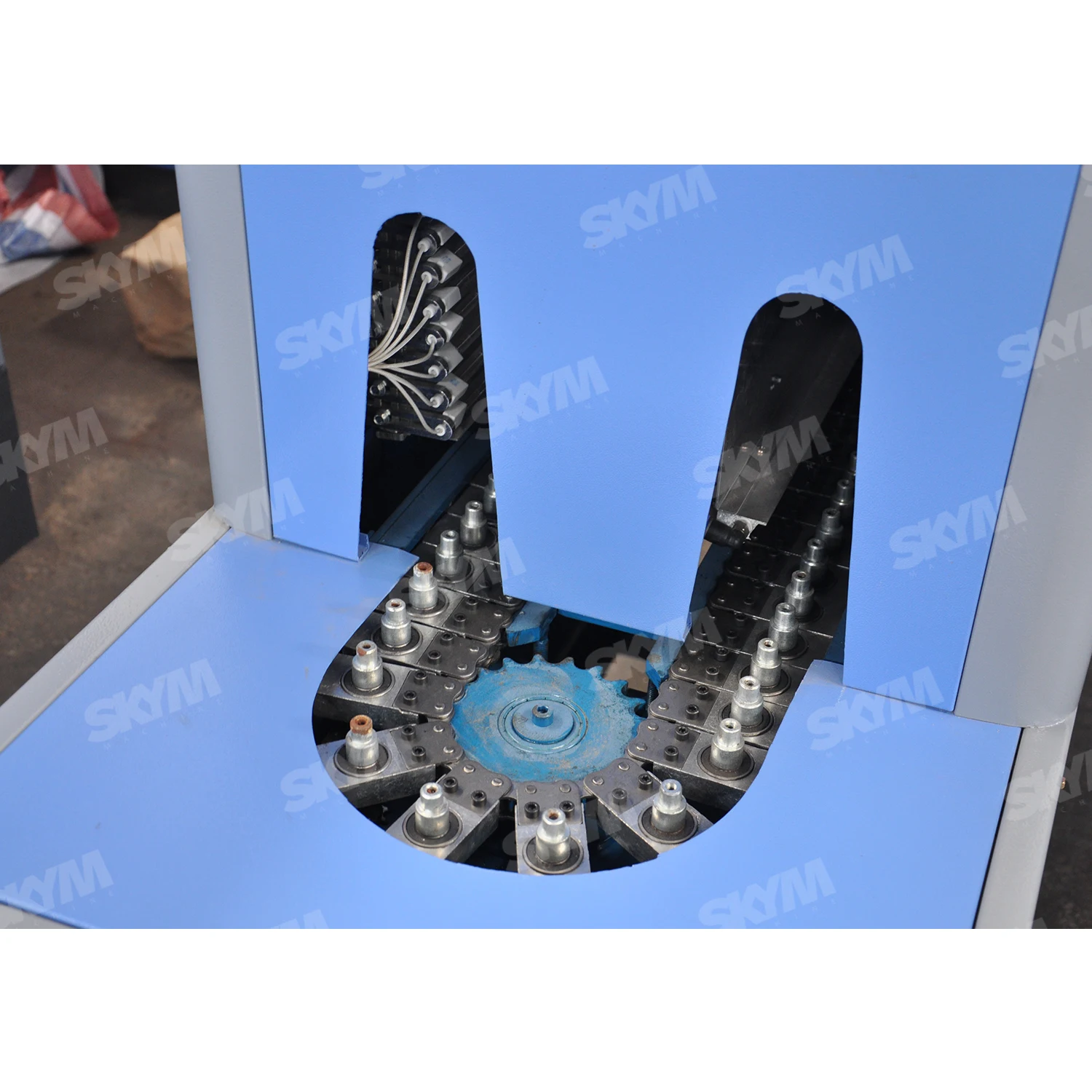 5 Gallon Mineral Water Bottle Blow Molding Machine  8