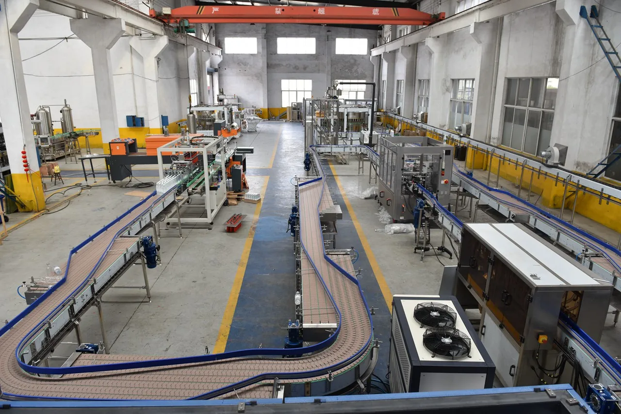 Aluminum Cans Tins Beer Carbonated Beverage Bottling Equipment 21