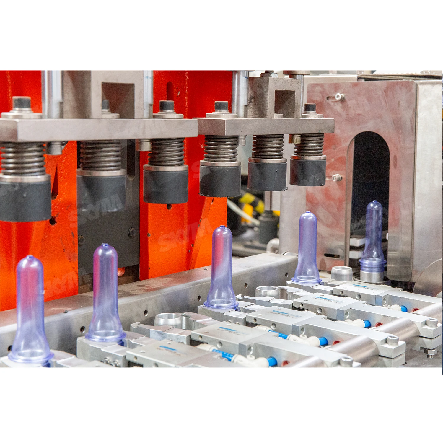 4000BPH Beverage Bottle Industrial Blow Molding Machine 12