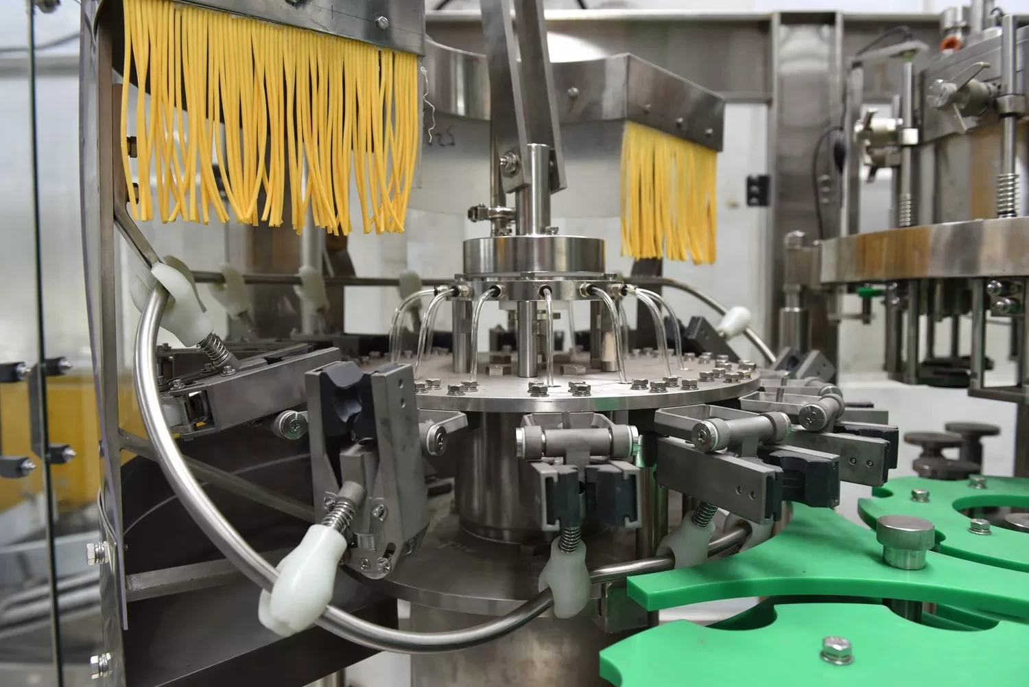 16 Heads Glass Bottle Vodka Beer Production Line  1