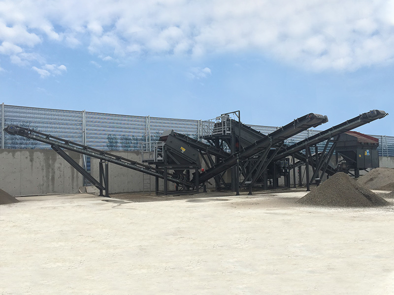 RAP roller crushing and screening equipment 4