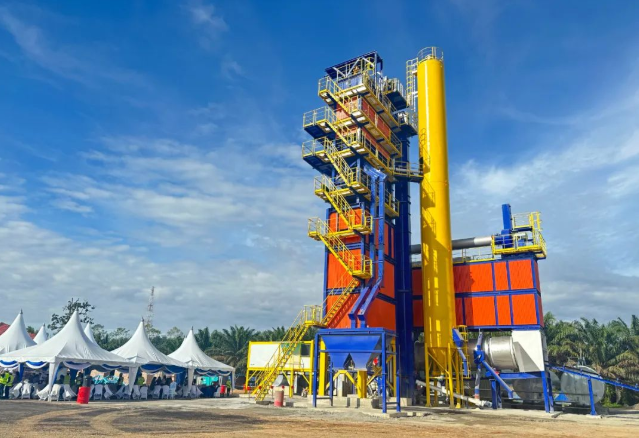 Tietuo Mechanical Asphalt Mixing Field Hard Power Drives Internationalization 8