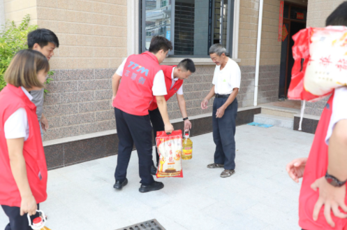 Jiujiu Chongyang Respect and Love the Elderly | Tietuo Machinery's Public Welfare Activity for the Elderly 5