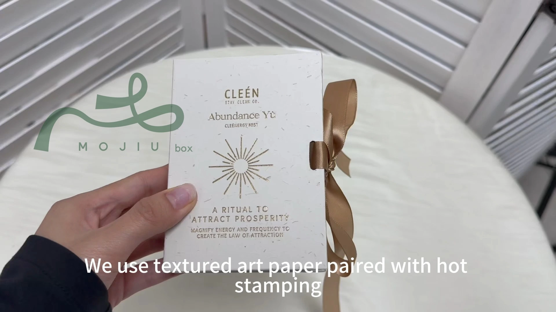 Fragrance Box: Gold-Stamped Texture, Ribbon Unboxing Ritual, Light Luxury, Brand Storytelling Mojiu Packaging 1