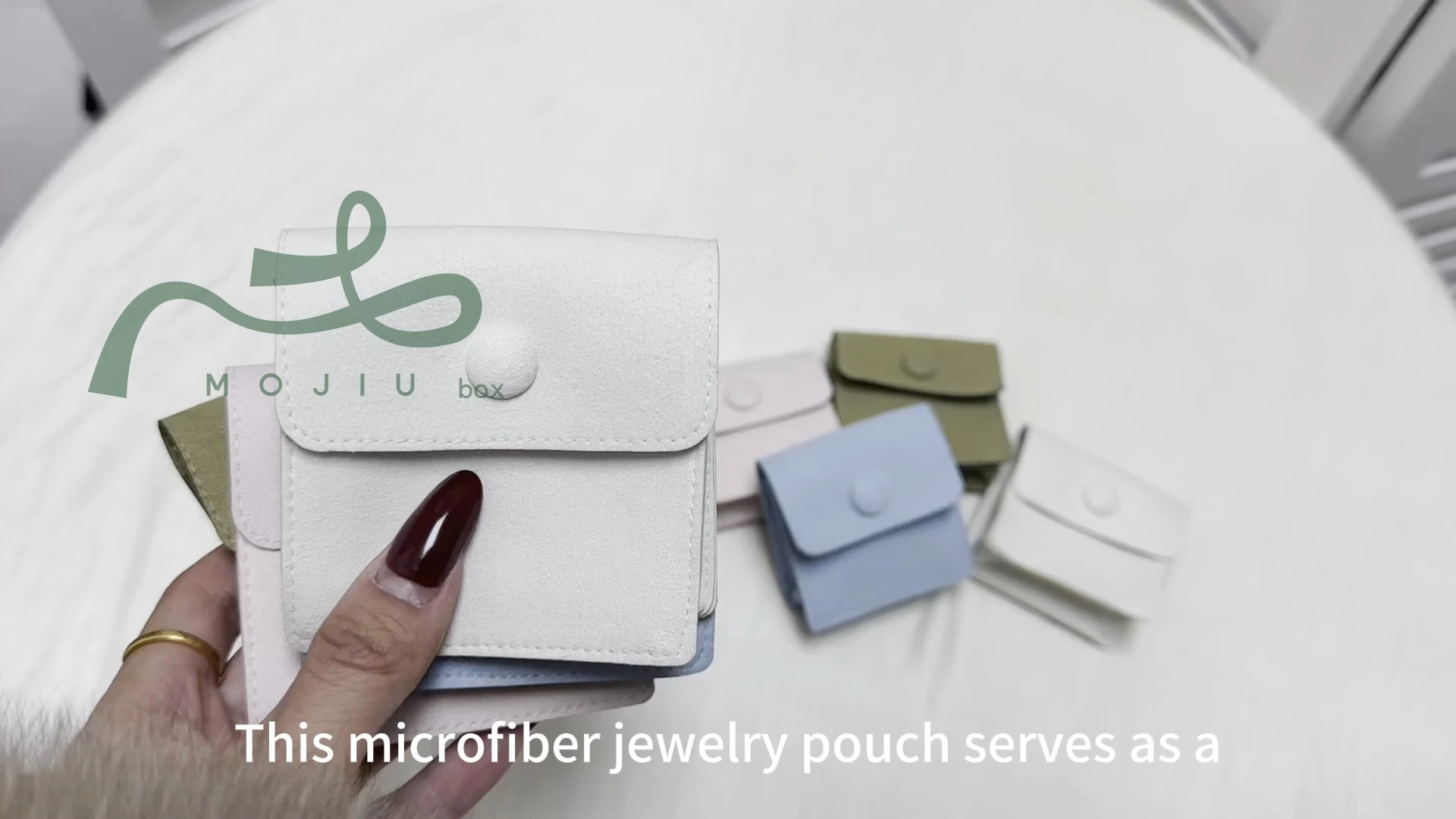Pochette à bijoux en microfibre épaisse, résistante aux rayures et opaque, pour emballage cadeau Mojiu Packaging 1