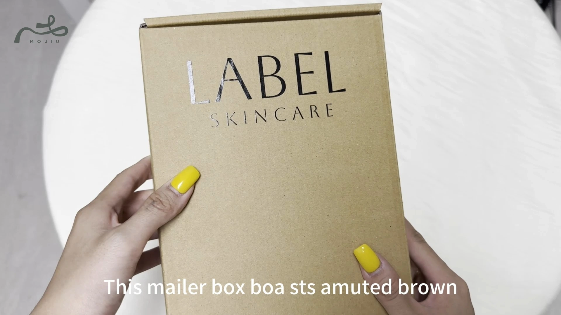 Minimalist, High-End Eco-Friendly Flyer Box Shipping Box for Skincare Beauty Products Mojiu Packaging 1