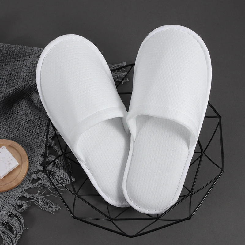 Hotel Coral Fleece Slippers Hotel Homestays Travel Supplies Household Warm Thick Slippers Manufacturers Wholesale 1