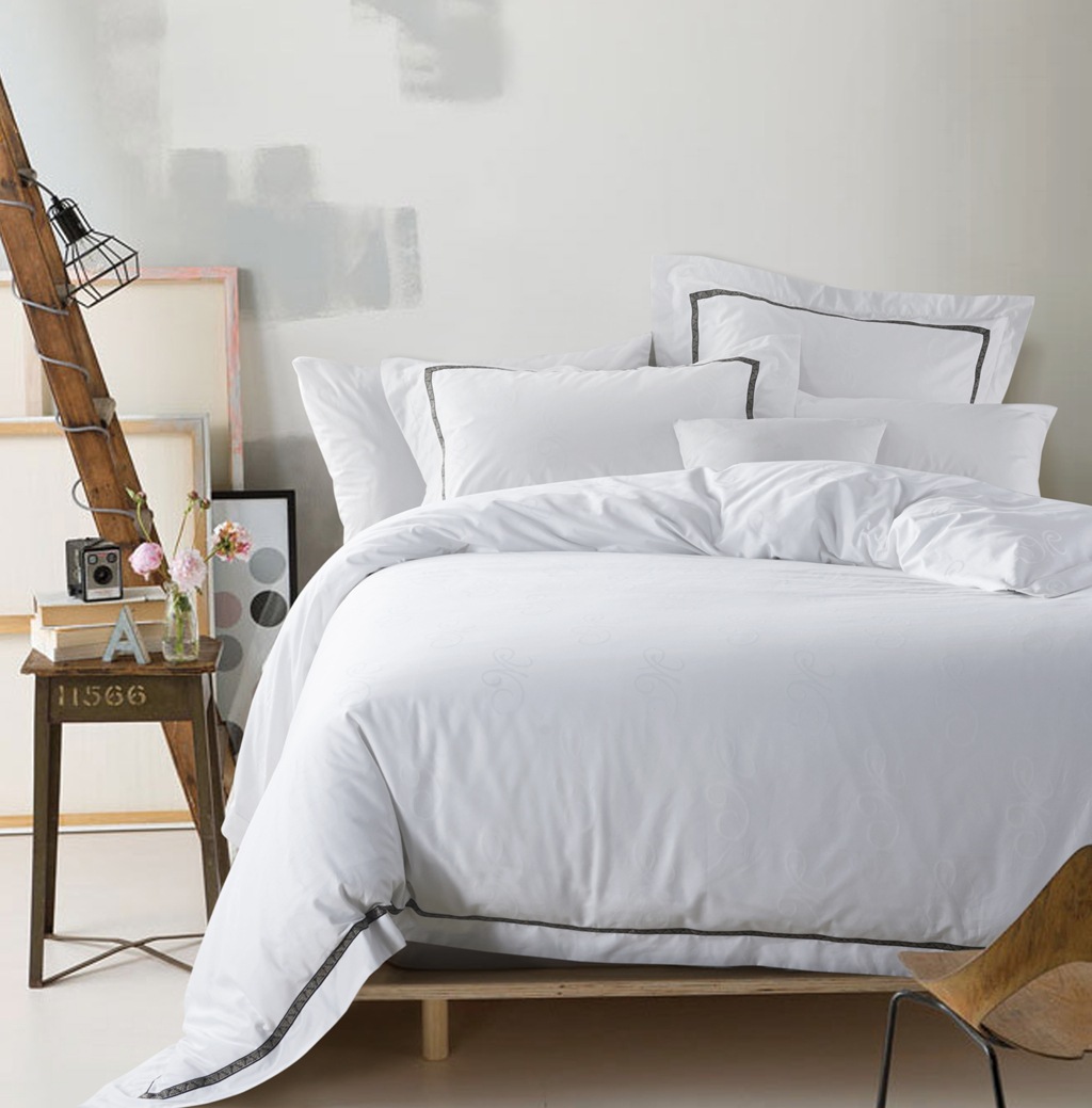 Hotel Bedding Set With Pure Cotton Inlay Stripes Manufacturers Customized Wholesale _Hanbi 9