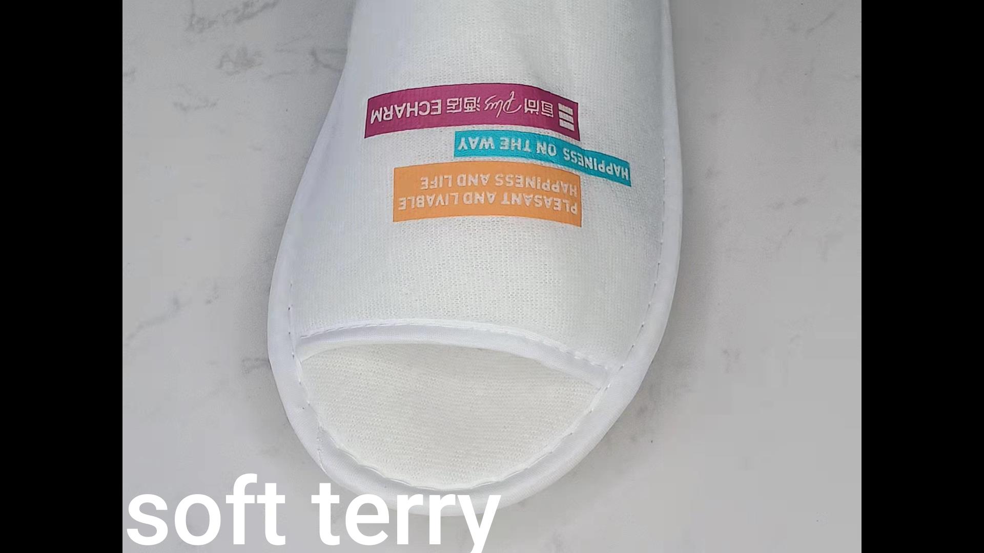 Wholesale open-toed disposable hotel slippers for guest customize your logo 13
