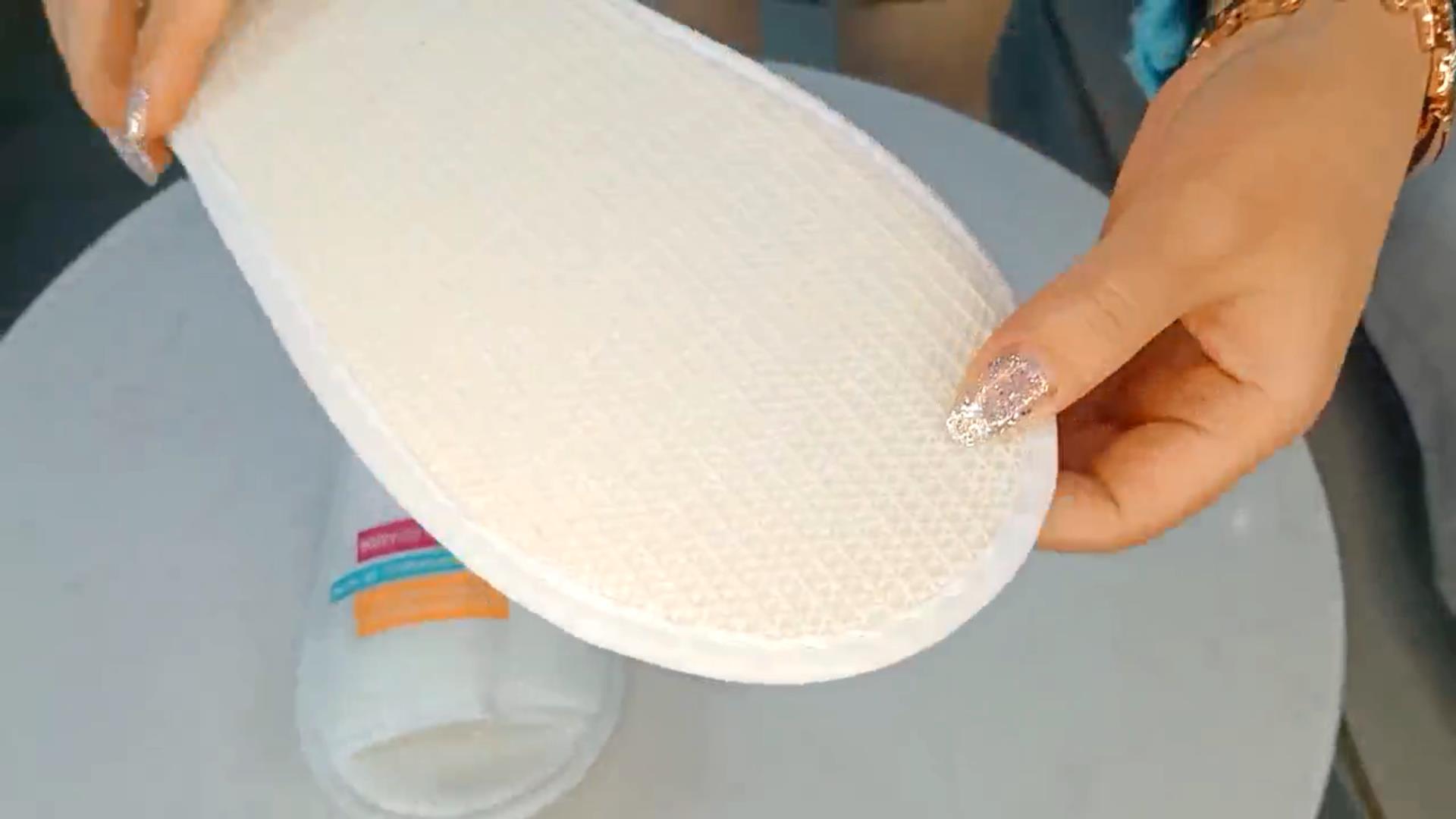 Wholesale open-toed disposable hotel slippers for guest customize your logo 17