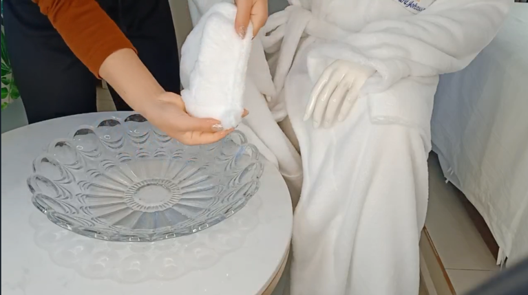 Hotel bathrobes wholesale suppliers unisex cut pile bathrobe factory price 10