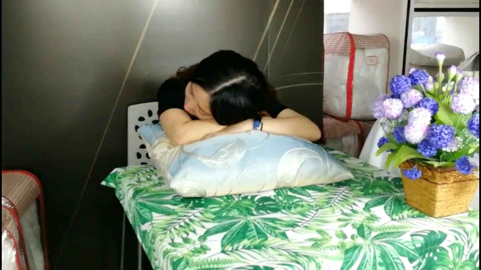 Hanbi Textile | Comfortable throw pillow order now 13