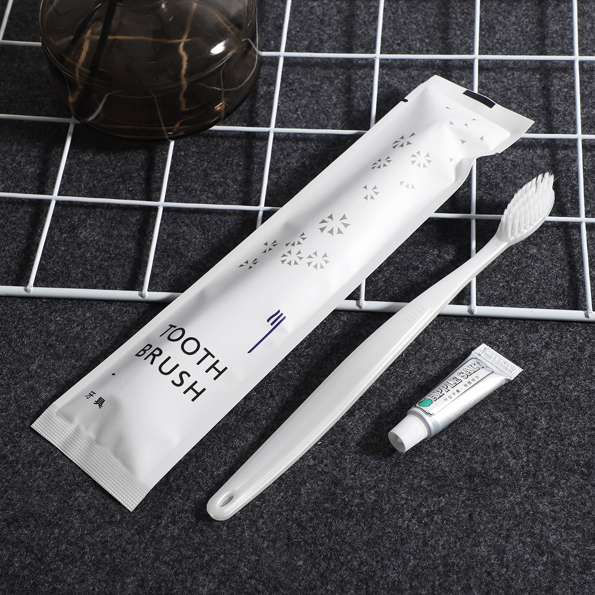 Disposable Toiletries Set For Five-Star Hotel Bathroom Amenities To Customized Wholesale 10