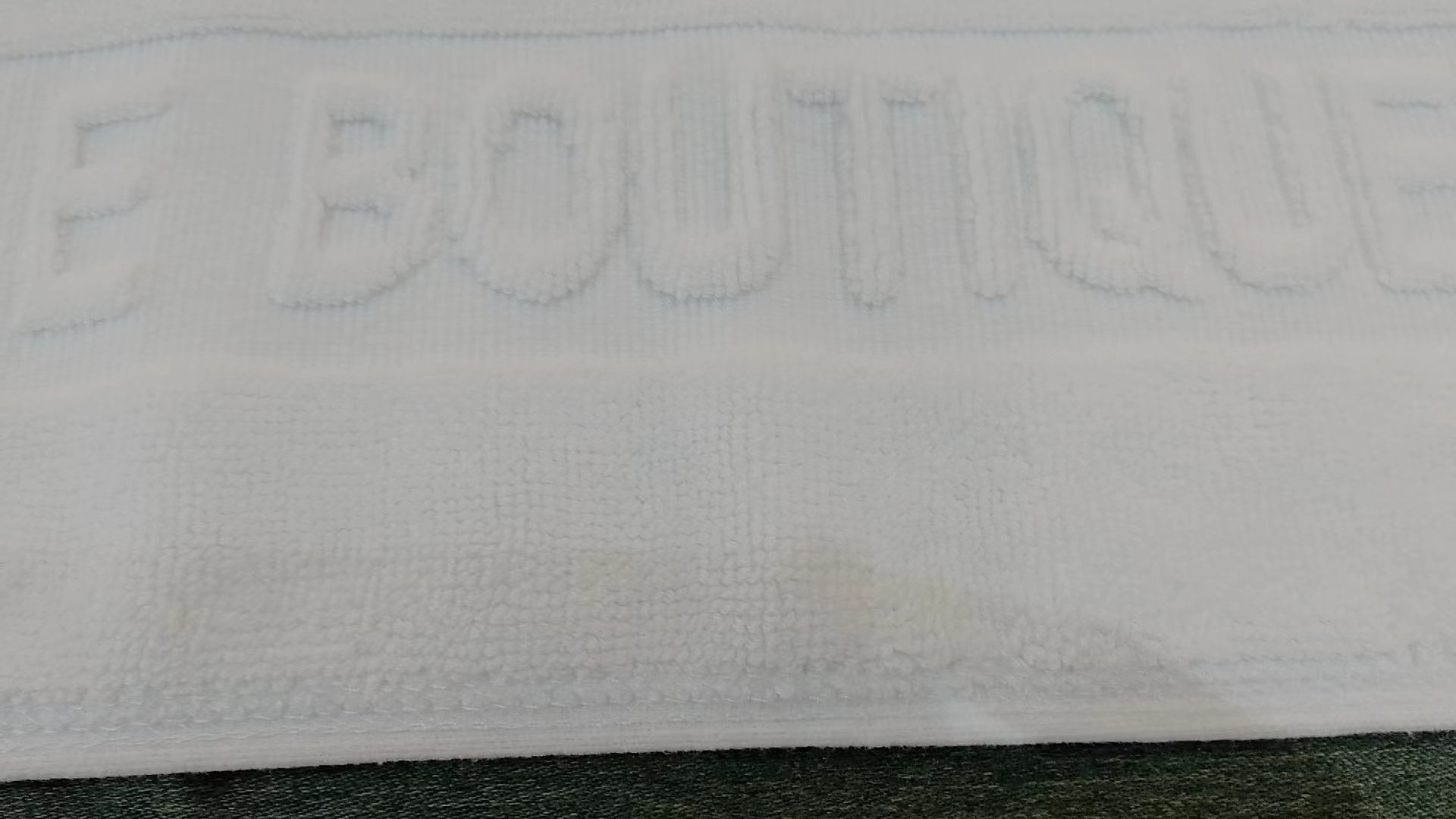 Hanbi Textile | Comfortable hotel collection bath rugs series 10