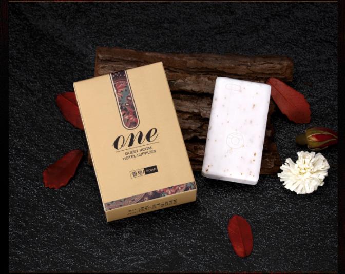 Environment friendly degradable straw disposable hotel toiletries set exotic style shampoo shower cream slippers 12