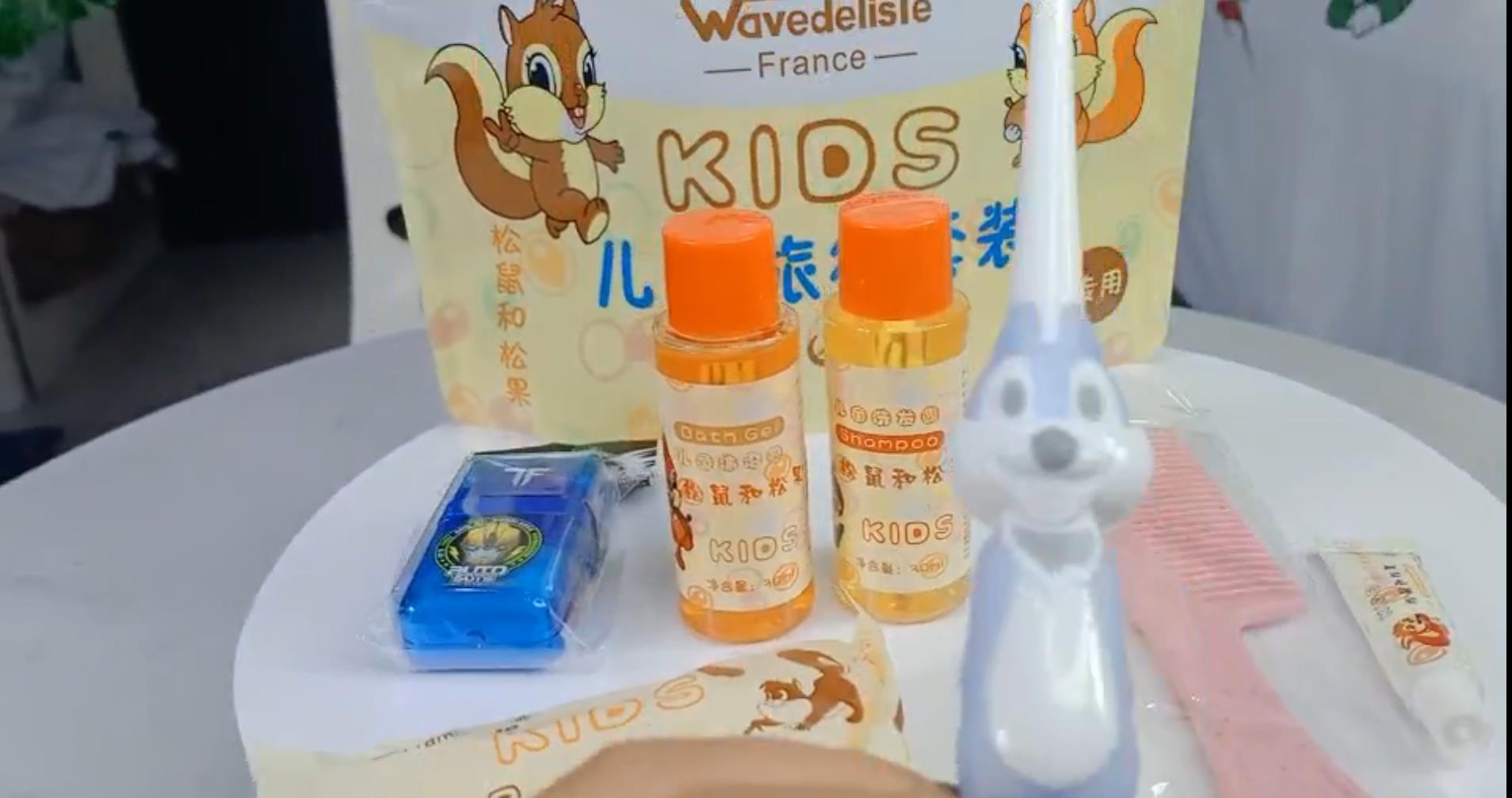 Small size kids shampoo and bath gel sets for travel cute toothbrush-Hanbi textile 20