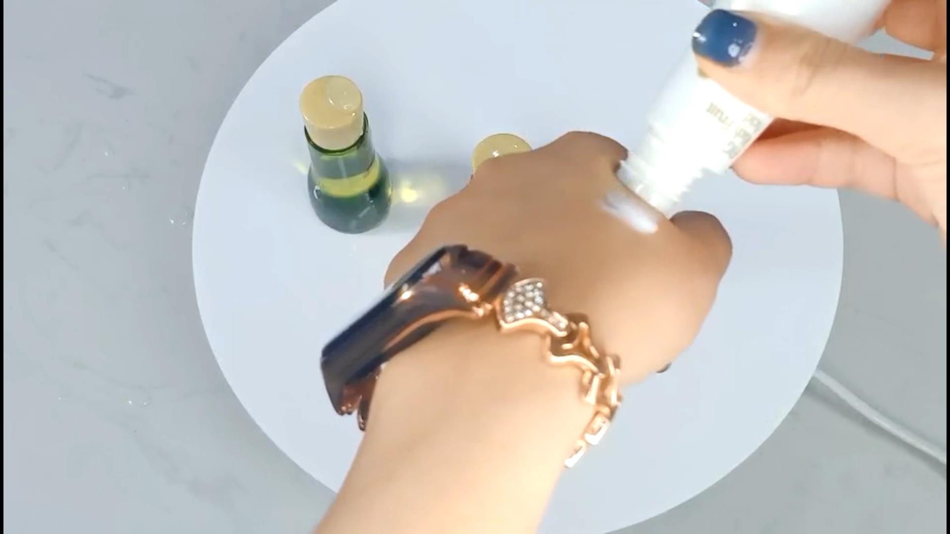 Customized small bottle moisturizing hotel toiletries sets with shampoo bath gel From China-Hanbi textile 10