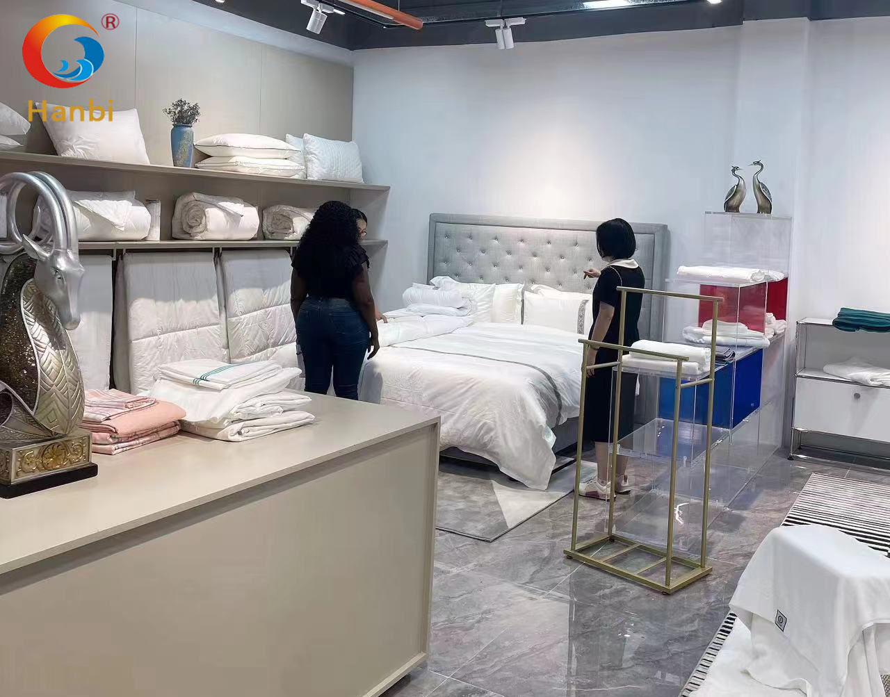 African customers visit Hanbi factory to  cooperate 2