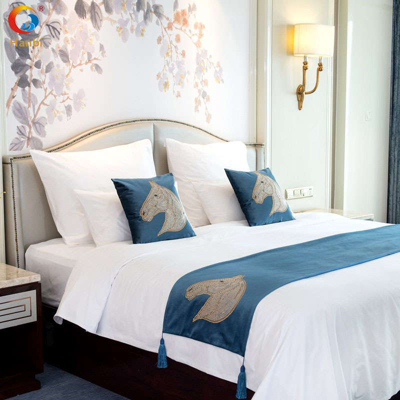 Custom Luxury Hotel Bed Runner  | Hanbi Textile 1