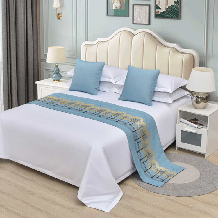 High end hotel European style bed decorate prevent dirty green Geometric Patterns hotel bed runner 2