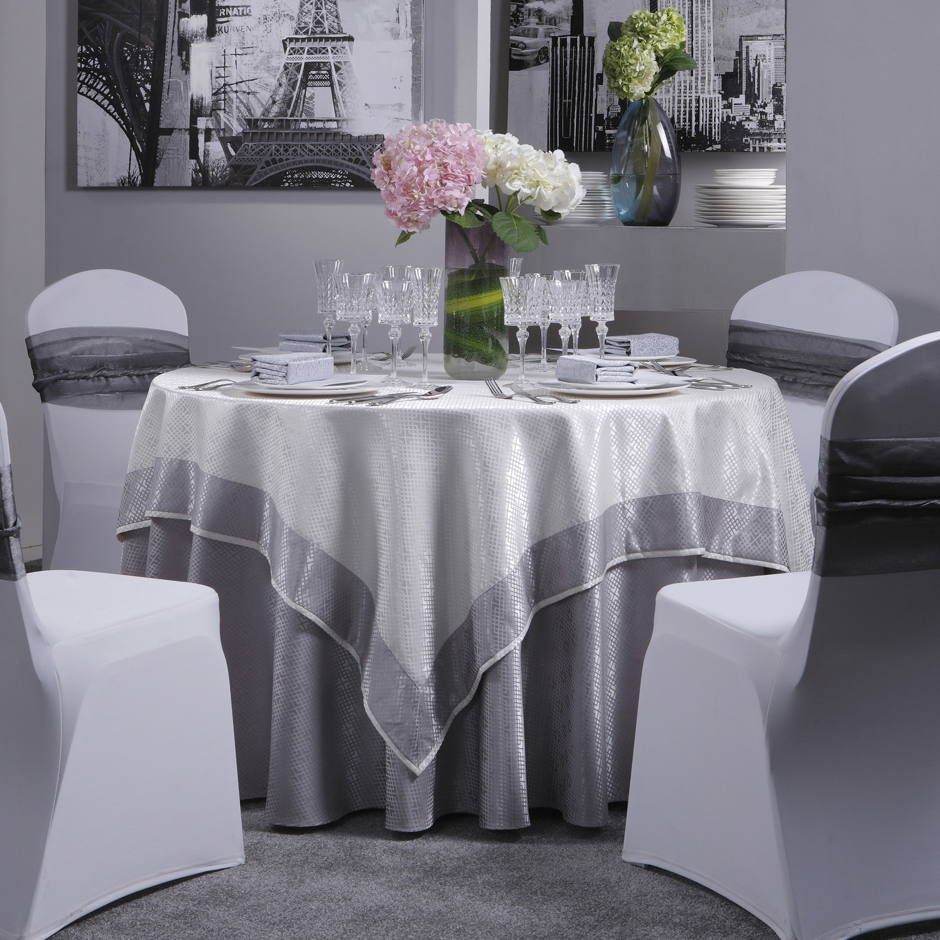 Fashion antifouling tablecloth wholesale price 4