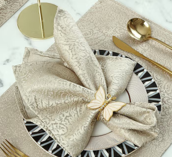 Custom proformance Cloth Napkins 1