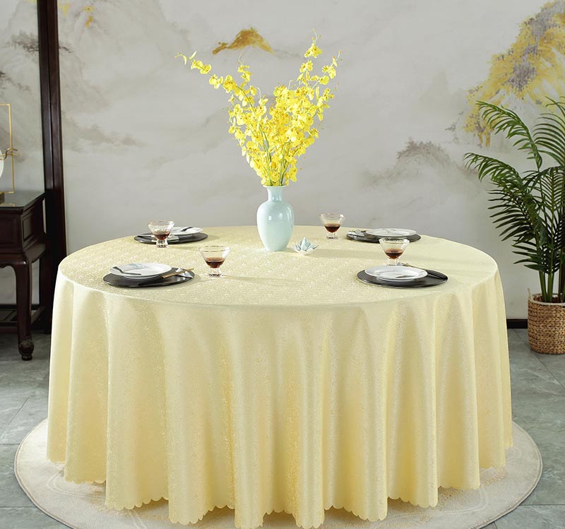 Oil, water and heat resistant wholesale hotel tablecloths 3
