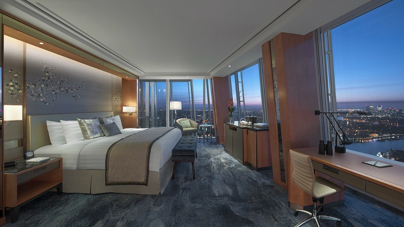 Hanbi exhibition hall have various bedding set pillow and all kinds of textile products 5