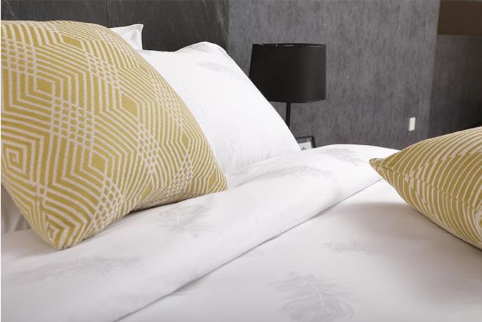 Top quality hotel duvet inner bedsheet pillow hotel motel inn use white comfortable bedding 9