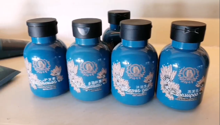 Hotel shampoo conditioner shower gel lotion wholesale hotel toilerties sets good price 7