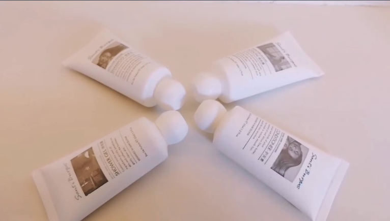 Hotel shampoo conditioner shower gel lotion wholesale hotel toilerties sets good price 9