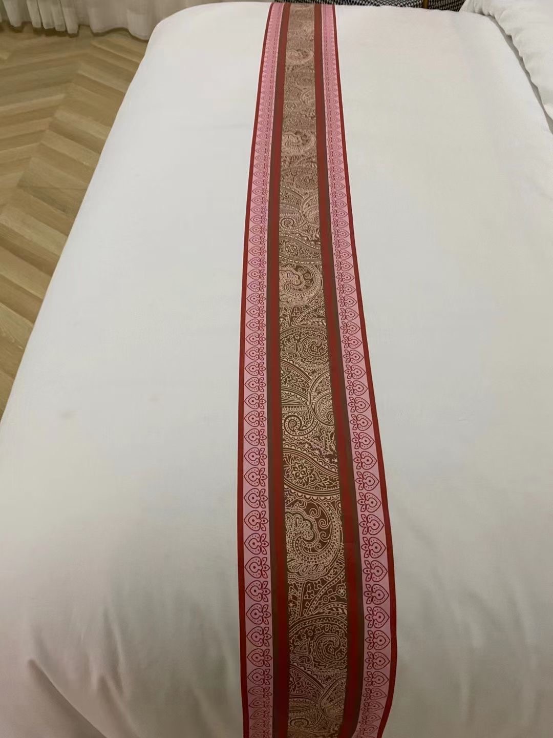 China Custom 4PCS hotel bedding set cotton king size quilt cover and bed sheet manufacturers - Hanbi 1