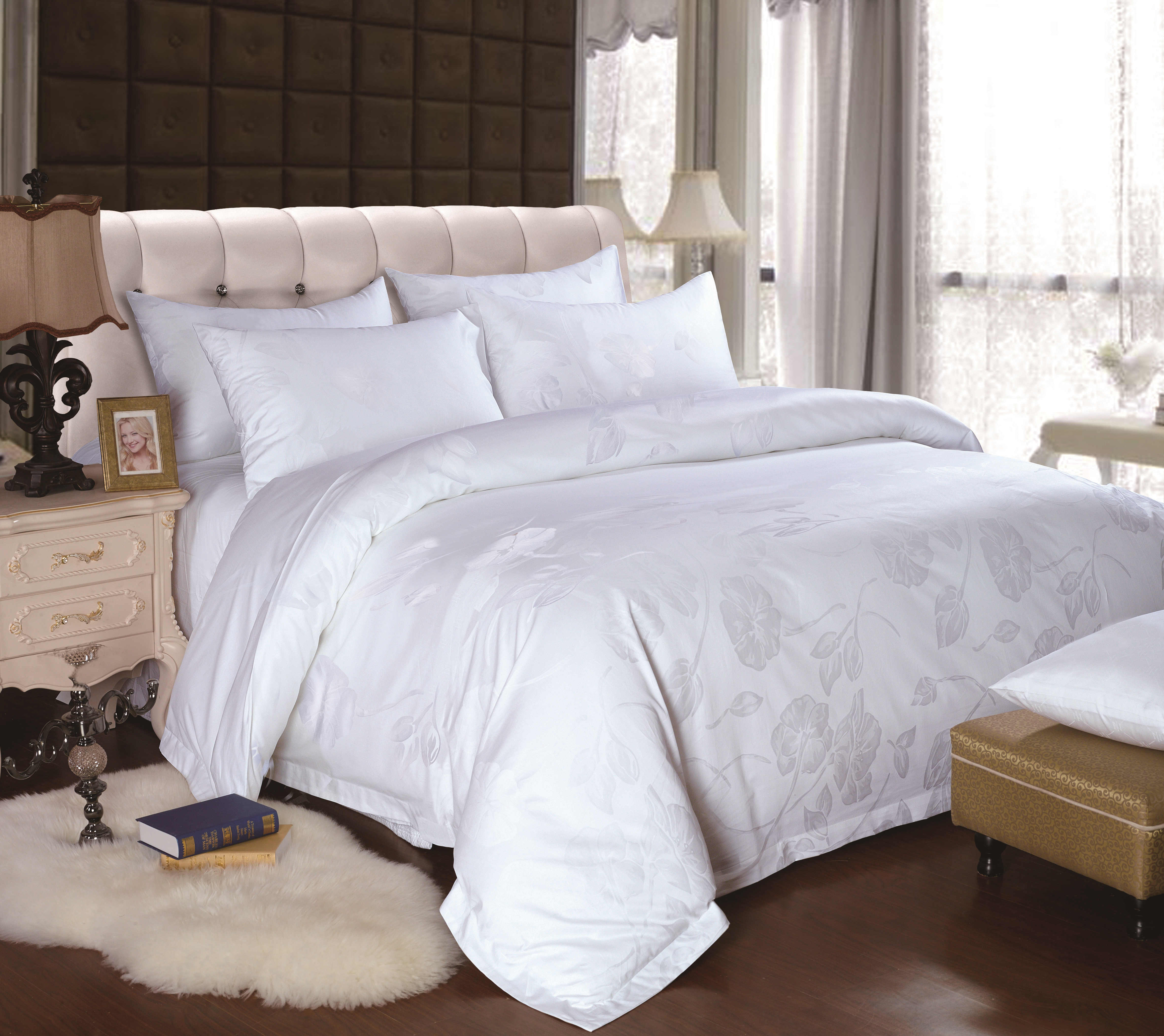 Worldwide shipping luxury hotel bedding suppliers flower pattern bedsheet and pillowcase 1