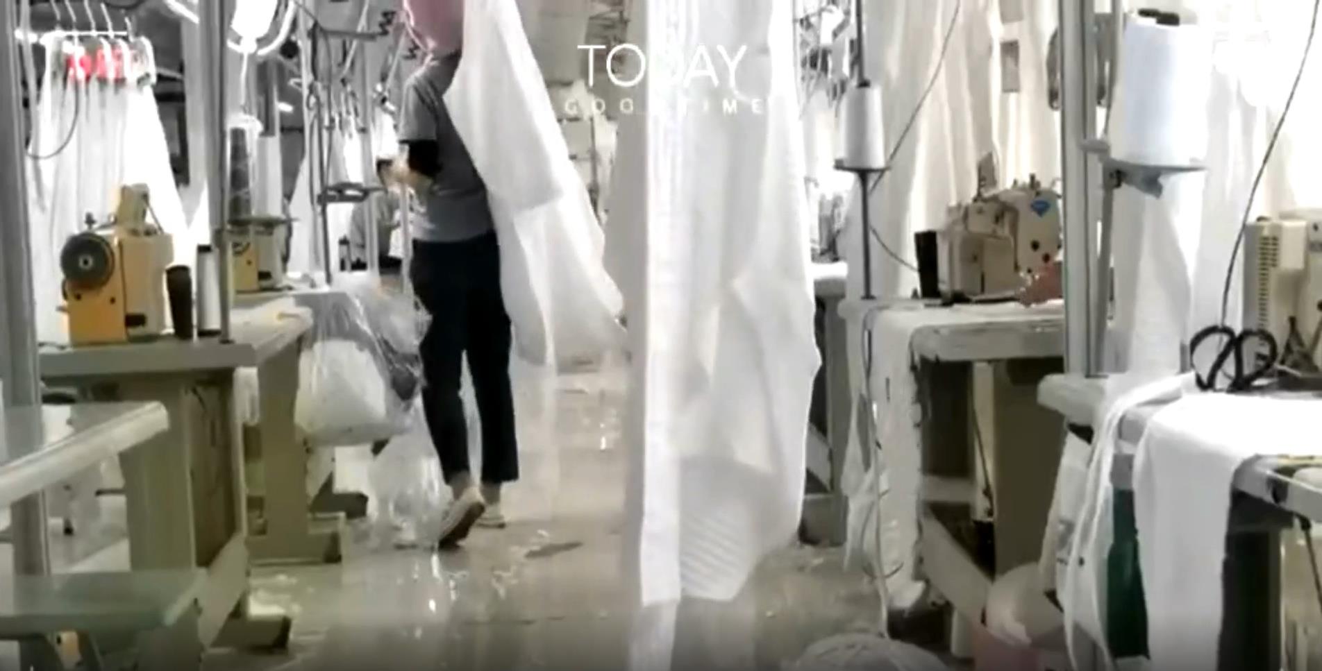 China supplier bathrobe workshop cotton velvet pile white and grey bathrobe-Hanbi textile 5