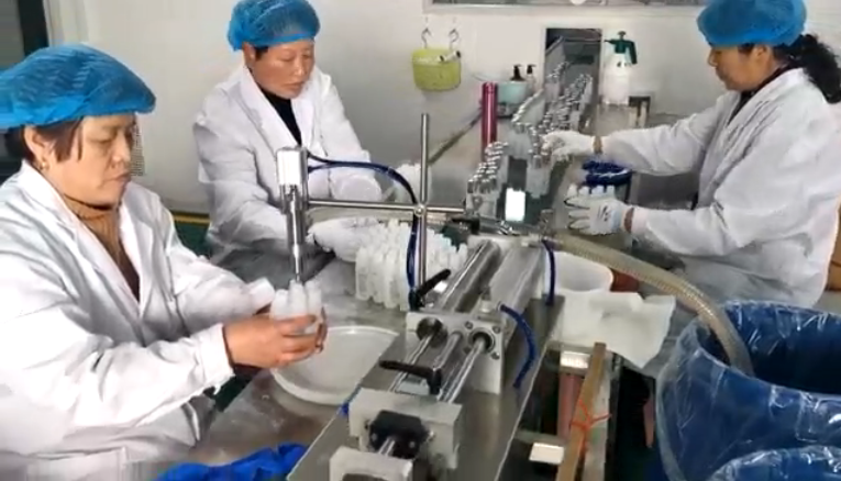 Hotel toiletries factory product hotel soap and shampoo shower gel customized 1