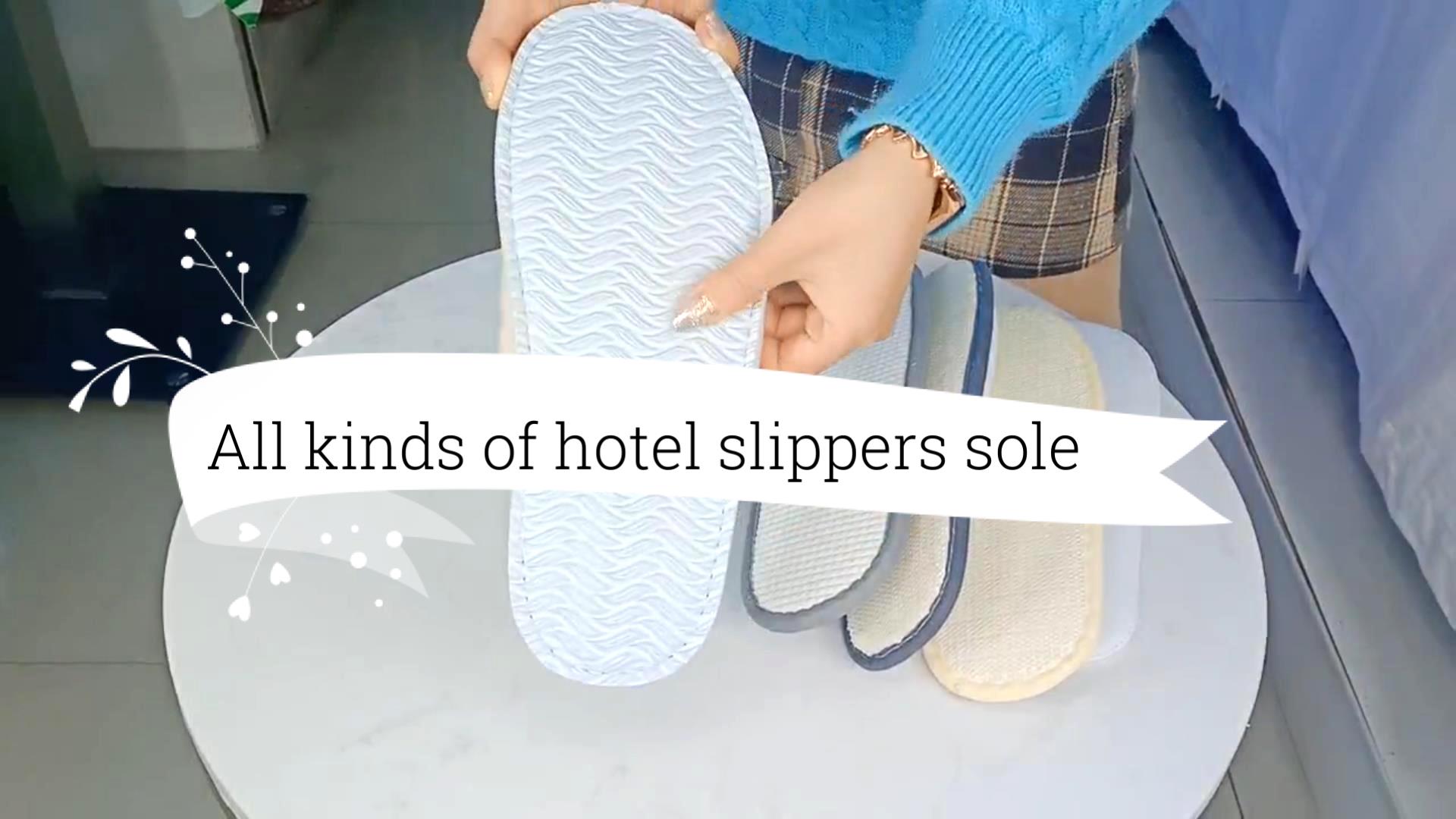 Overall single-use hotel slippers sole test- show you what is non-slip slipper sole 5