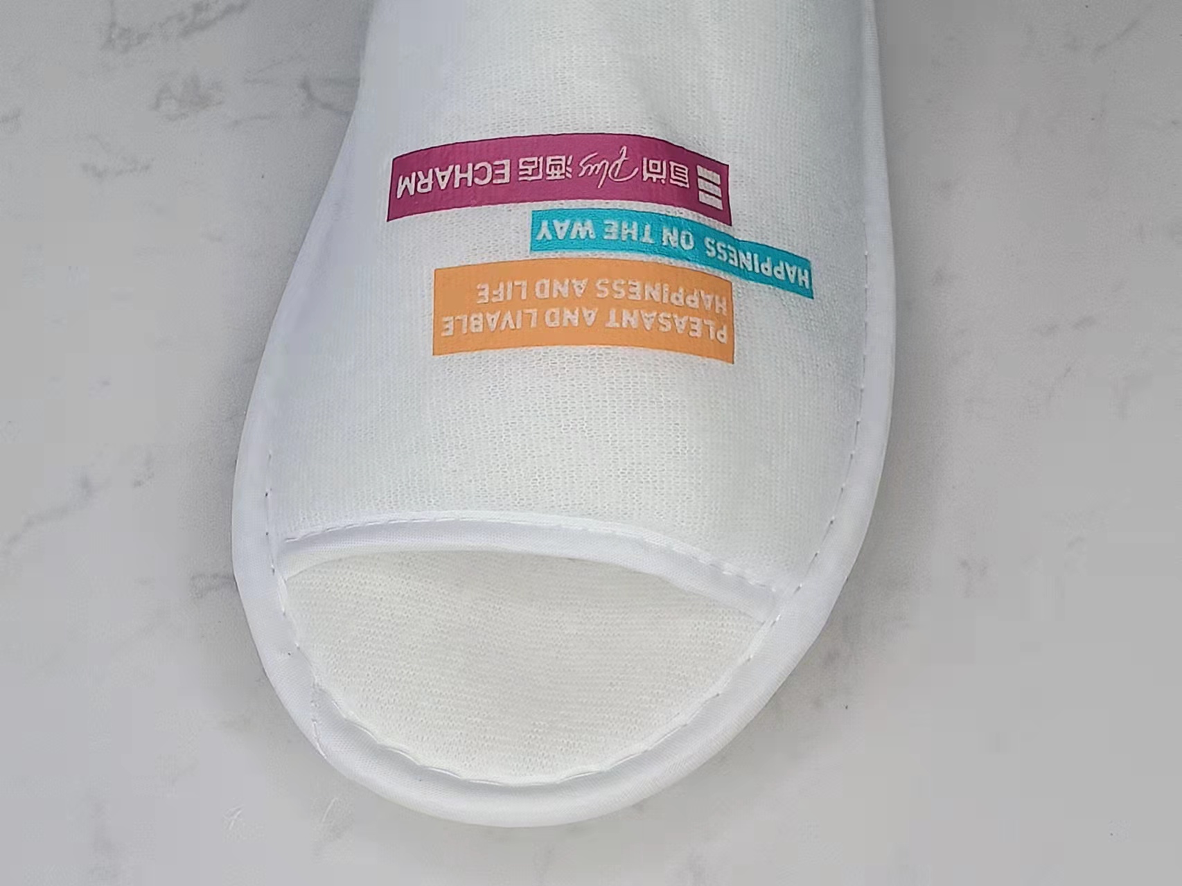 Show and explain Different disposable hotel slippers vamp and sole-Hanbi textile 2