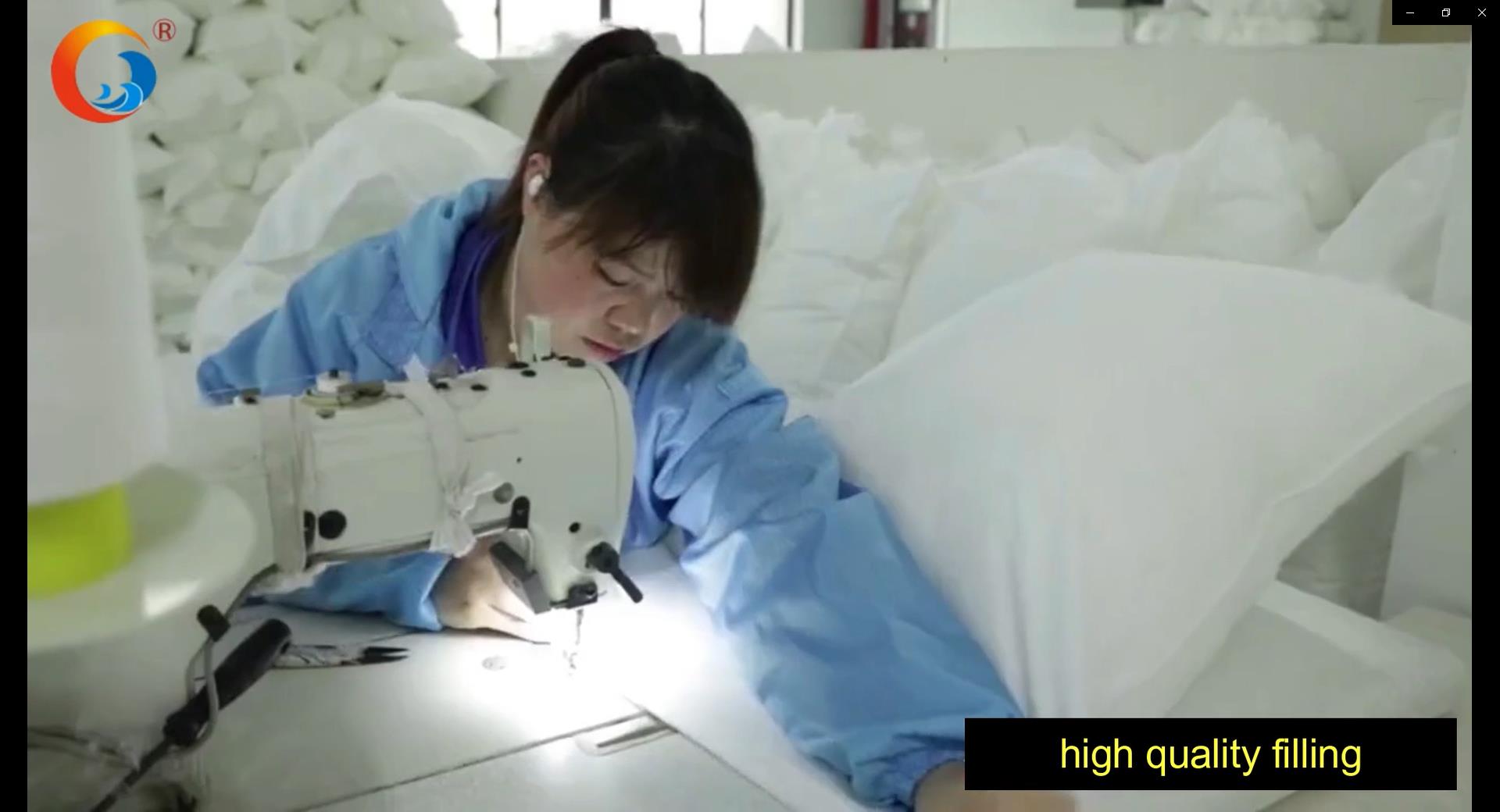 Hotel style luxury pillow manufacturer-how is a pillow made 1