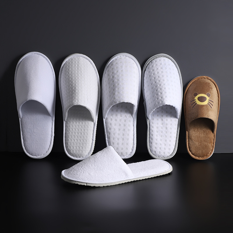 In addition to finding the right factory, the original selection of slippers there is so much knowledge! 1