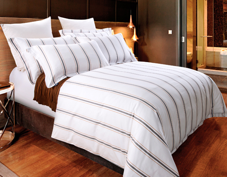 What is yarn-dyed fabric? What are the advantages and disadvantages of yarn-dyed fabrics? 2