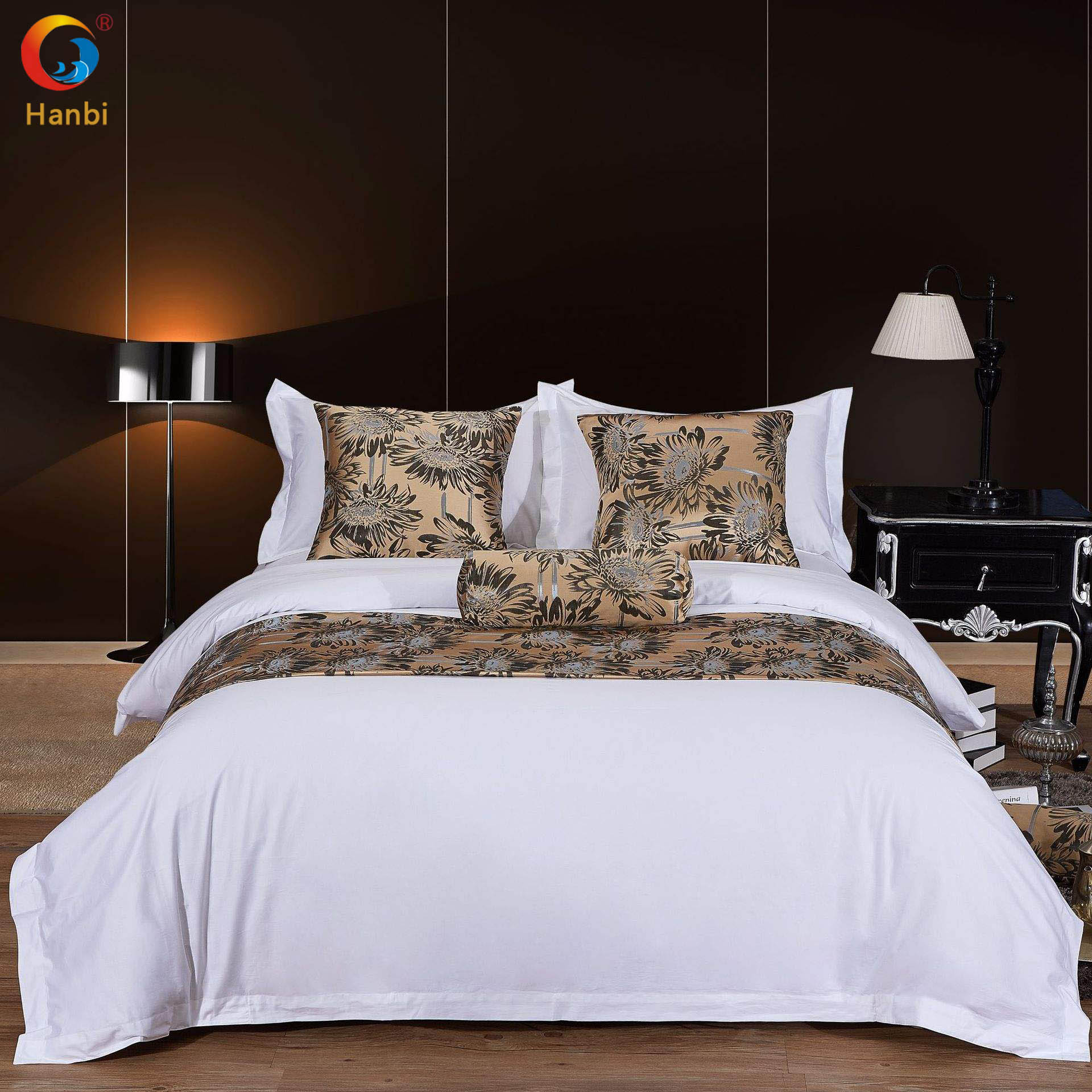 How do you know if hotel sheets are clean? 2