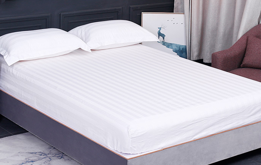 What is The Difference Between Hotel Bed Sheet and Fitted Sheet? 1