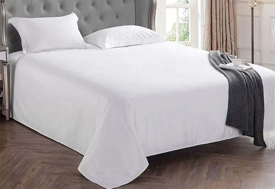 Why do Hotels Always Choose White Sheets? 1