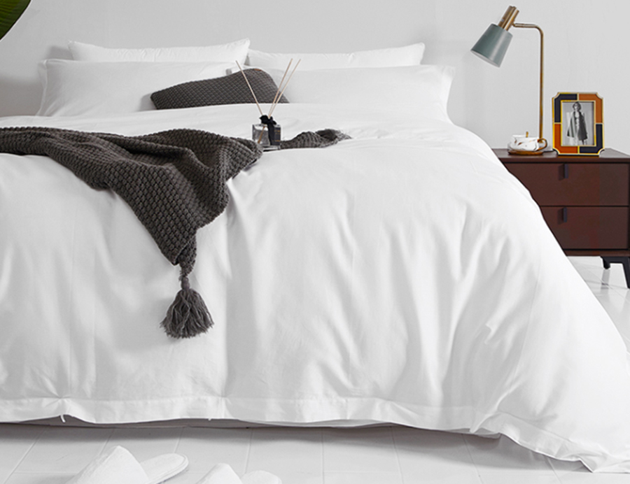 hotel comforter