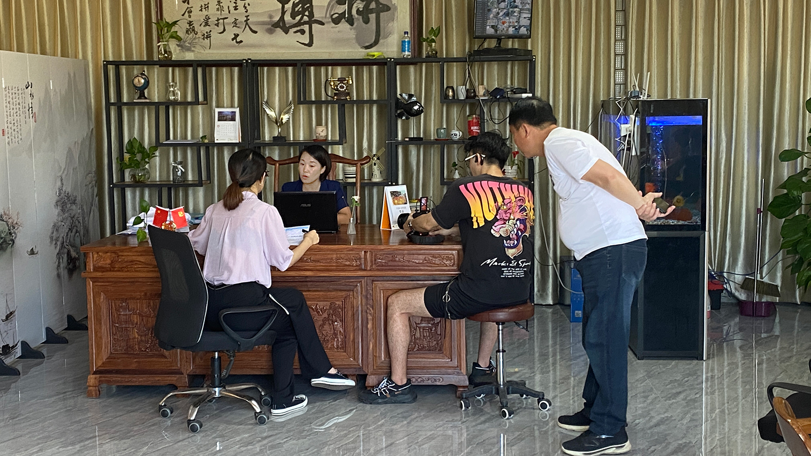 Hanbi Textile Company's Visit To The Washing Factory 6