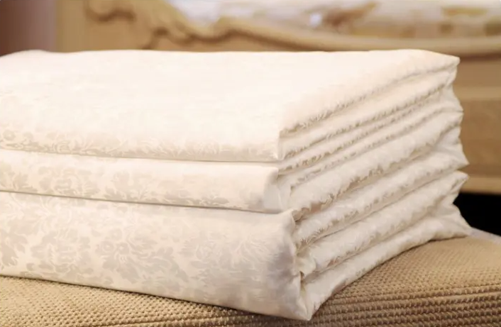 What Are The Characteristics Of Different Hotel Bedding Sets? -Hanbi Textile 4