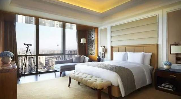 Why Are High-End Hotel Beds So Comfortable? 5