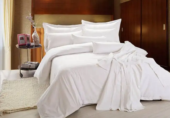 What Should I Do If The Macular Stains On The Hotel Linen Increase In Summer? 1
